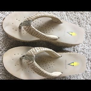 Volatile Wedge Sandals SZ 7 Beige